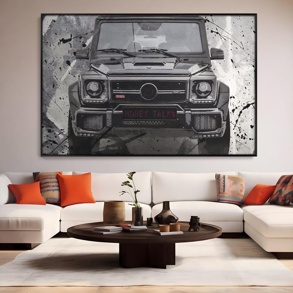 Tablou canvas cu tablou canvas cu masina mercedes neagra, in rama de aluminiu negru, pe perete intr-un living