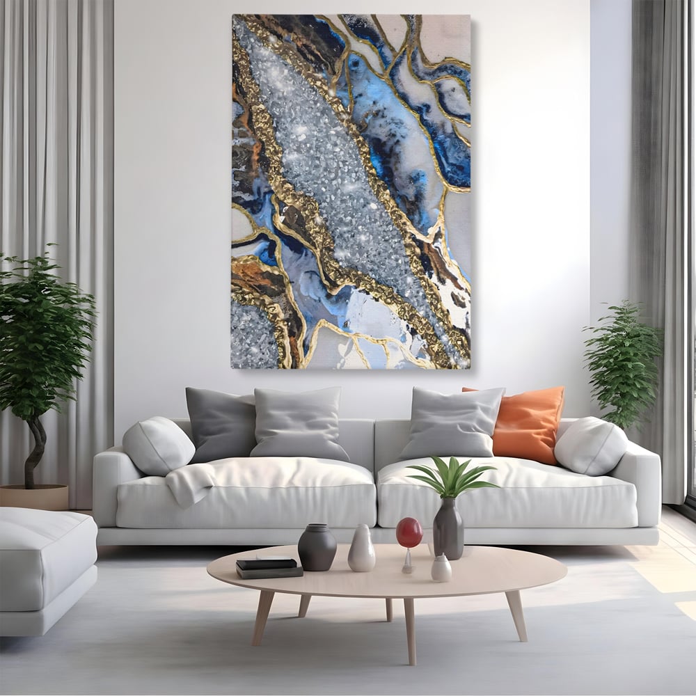 Tablou canvas cu pictura abstracta cu textura de marmura si detalii aurii, fara rama, pe sasiu de lemn, pe perete intr-un living