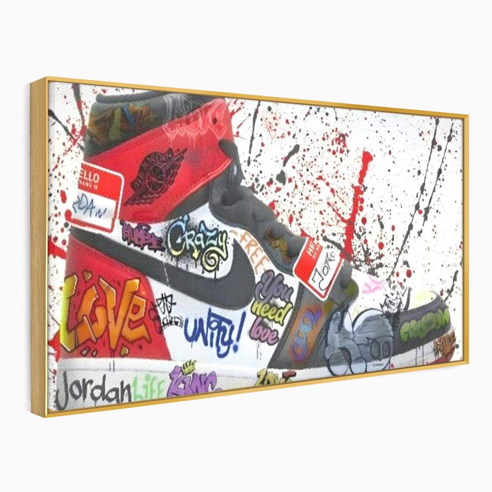 Tablou canvas cu pictura adidasi air jordan cu graffiti, in rama de aluminiu auriu