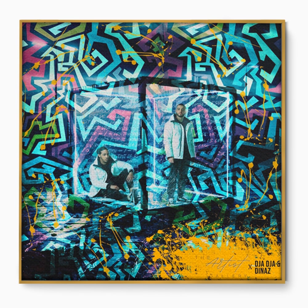 Tablou canvas cu tablou canvas cu rapperi si graffiti, in rama de aluminiu auriu
