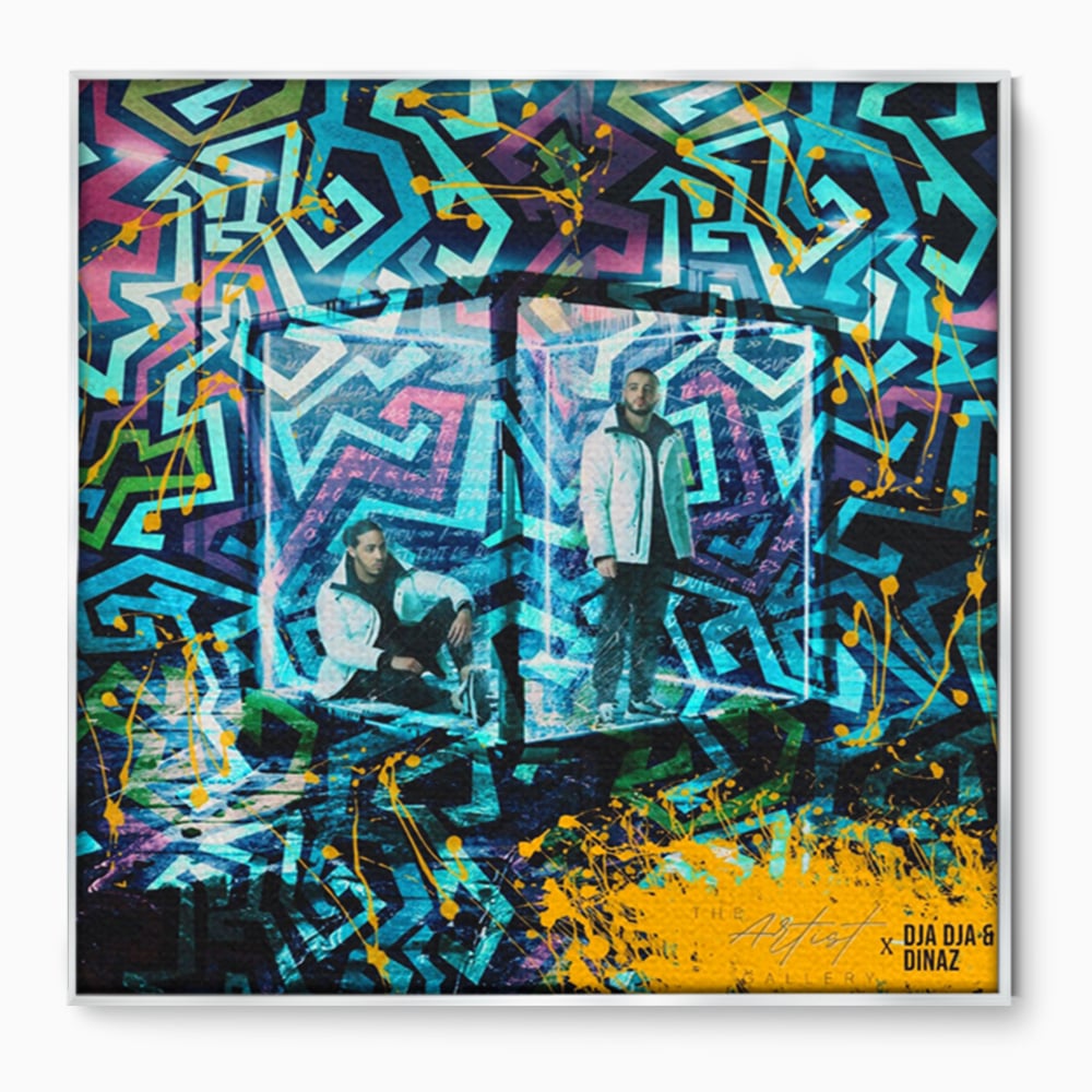 Tablou canvas cu tablou canvas cu rapperi si graffiti, in rama de aluminiu argintiu