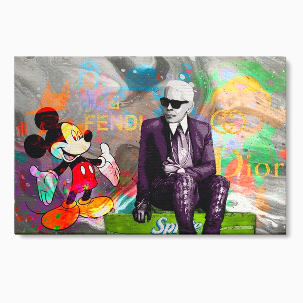 Tablou canvas cu tablou canvas cu mickey mouse si karl lagerfeld, fara rama, pe sasiu de lemn