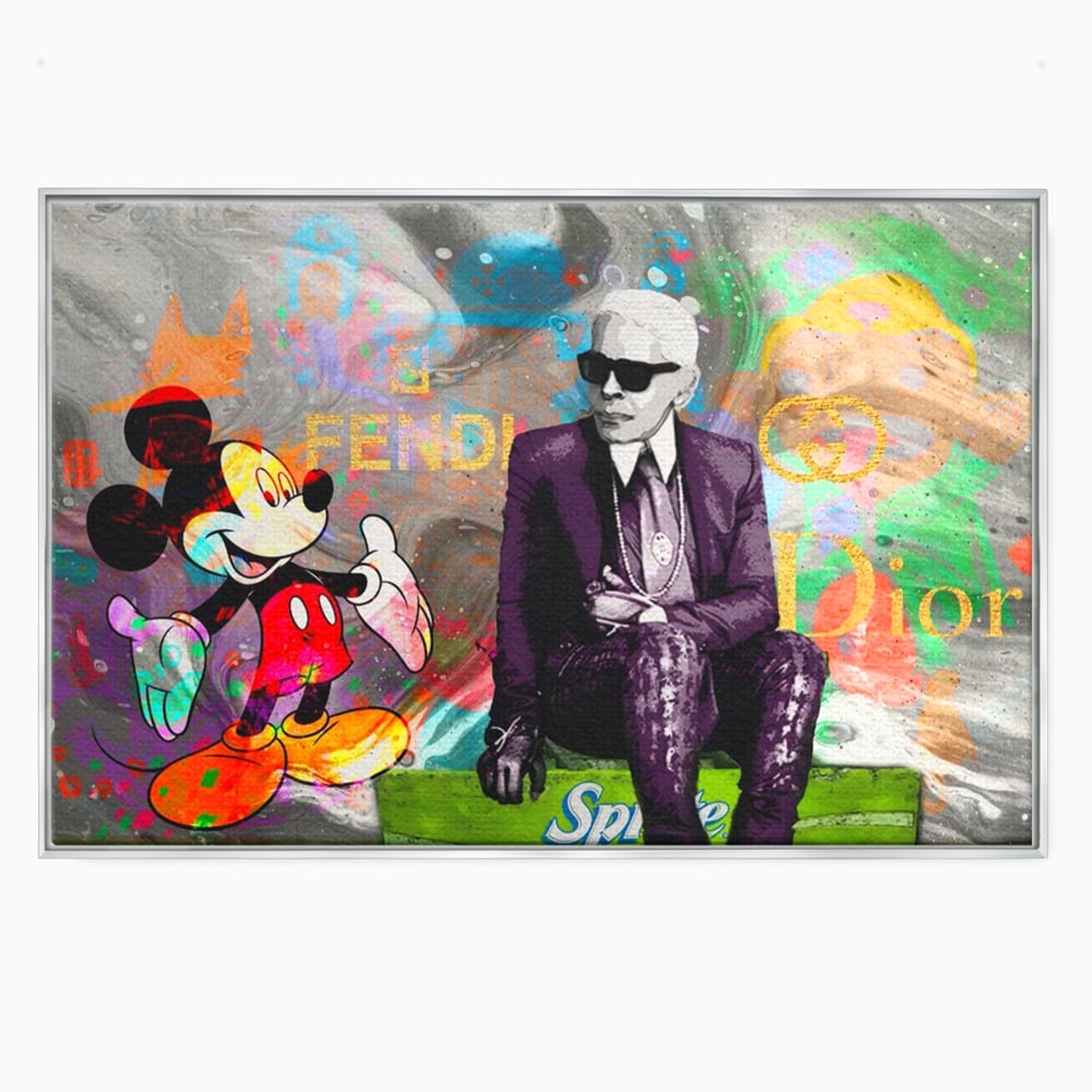 Tablou canvas cu tablou canvas cu mickey mouse si karl lagerfeld, in rama de aluminiu argintiu