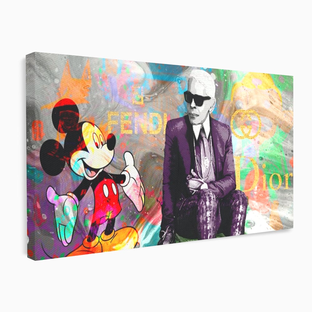 Tablou canvas cu tablou canvas cu mickey mouse si karl lagerfeld, fara rama, pe sasiu de lemn