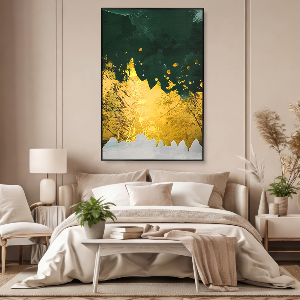Tablou canvas cu tablou canvas abstract verde si auriu, in rama de aluminiu negru, pe perete intr-un dormitor