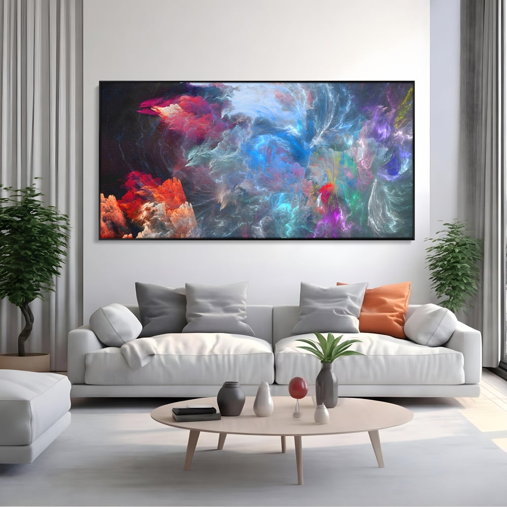 Tablou canvas cu tablou canvas cu explozie cosmica, in rama de aluminiu negru, pe perete intr-un living