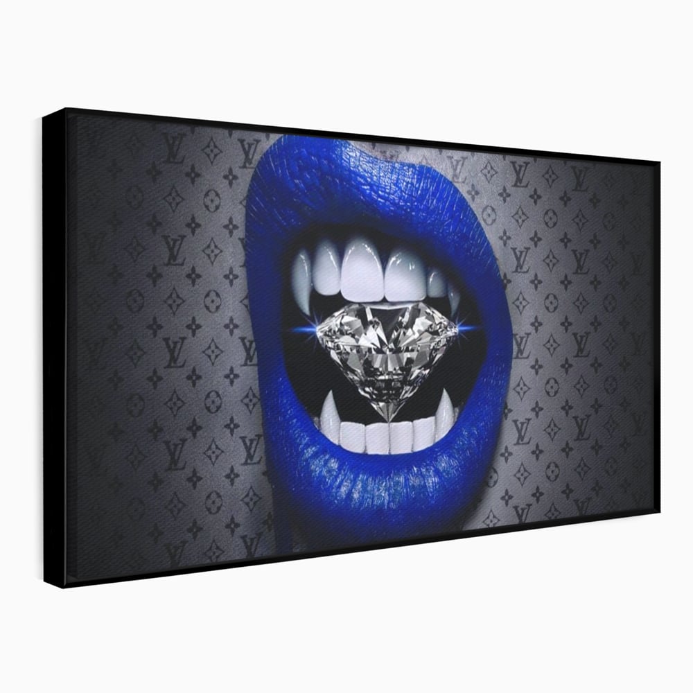 Tablou canvas cu buze albastre cu diamant, in rama de aluminiu negru