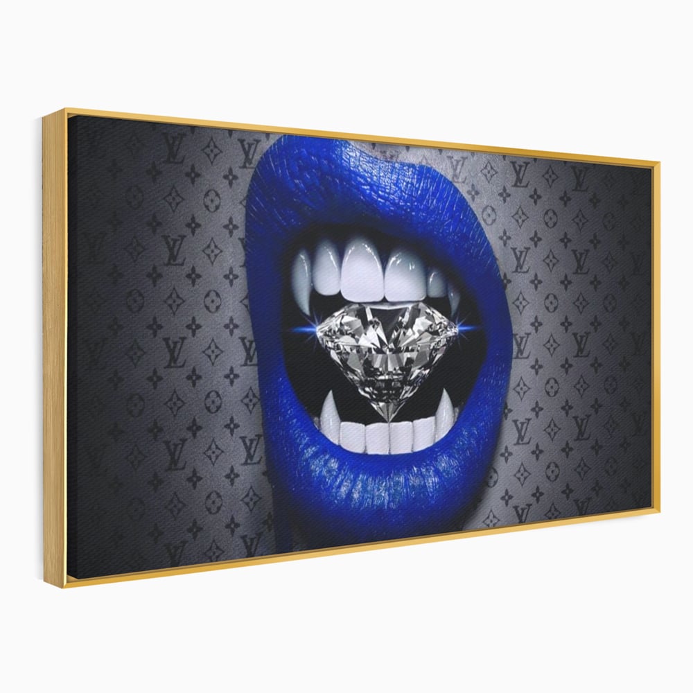 Tablou canvas cu buze albastre cu diamant, in rama de aluminiu auriu