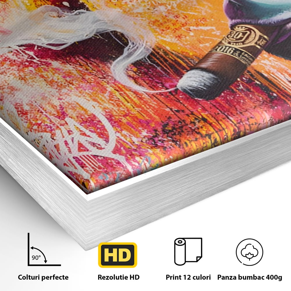 Detaliu al suprafetei: tablou canvas cu gorila si trabuc, in rama de aluminiu argintiu