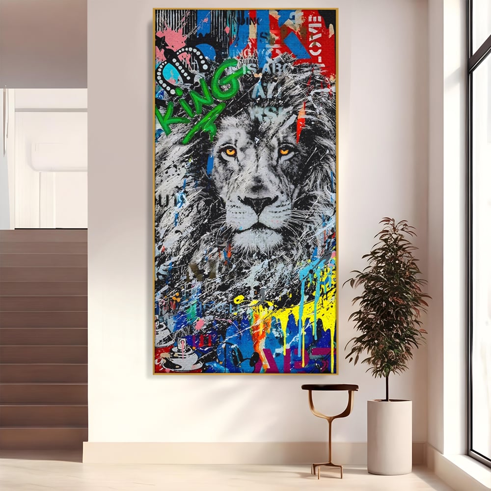 Tablou canvas cu tablou canvas cu leu stil graffiti, in rama de aluminiu auriu