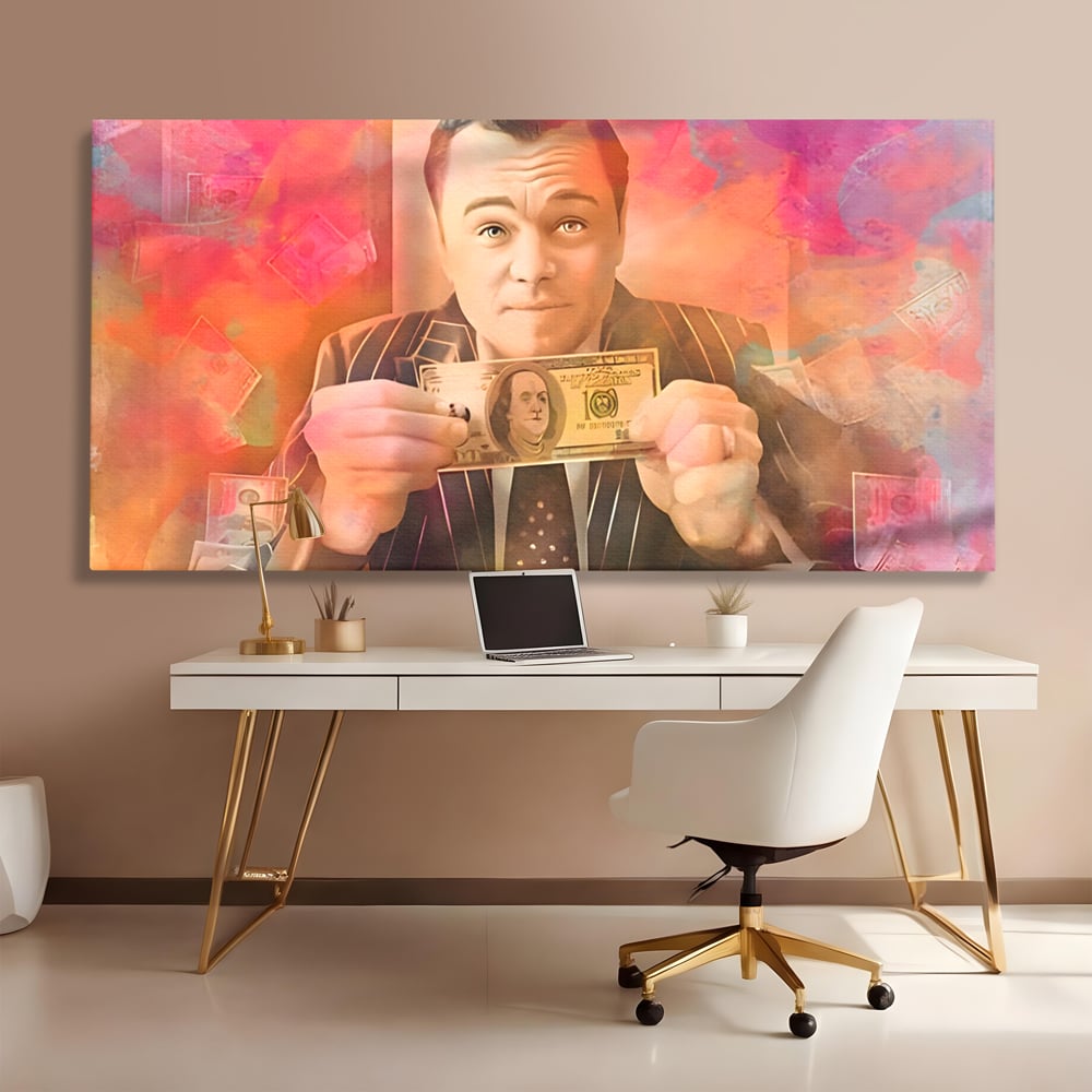 Tablou canvas cu tablou cu actorul leonardo dicaprio tinand bani, fara rama, pe sasiu de lemn, pe perete intr-un birou
