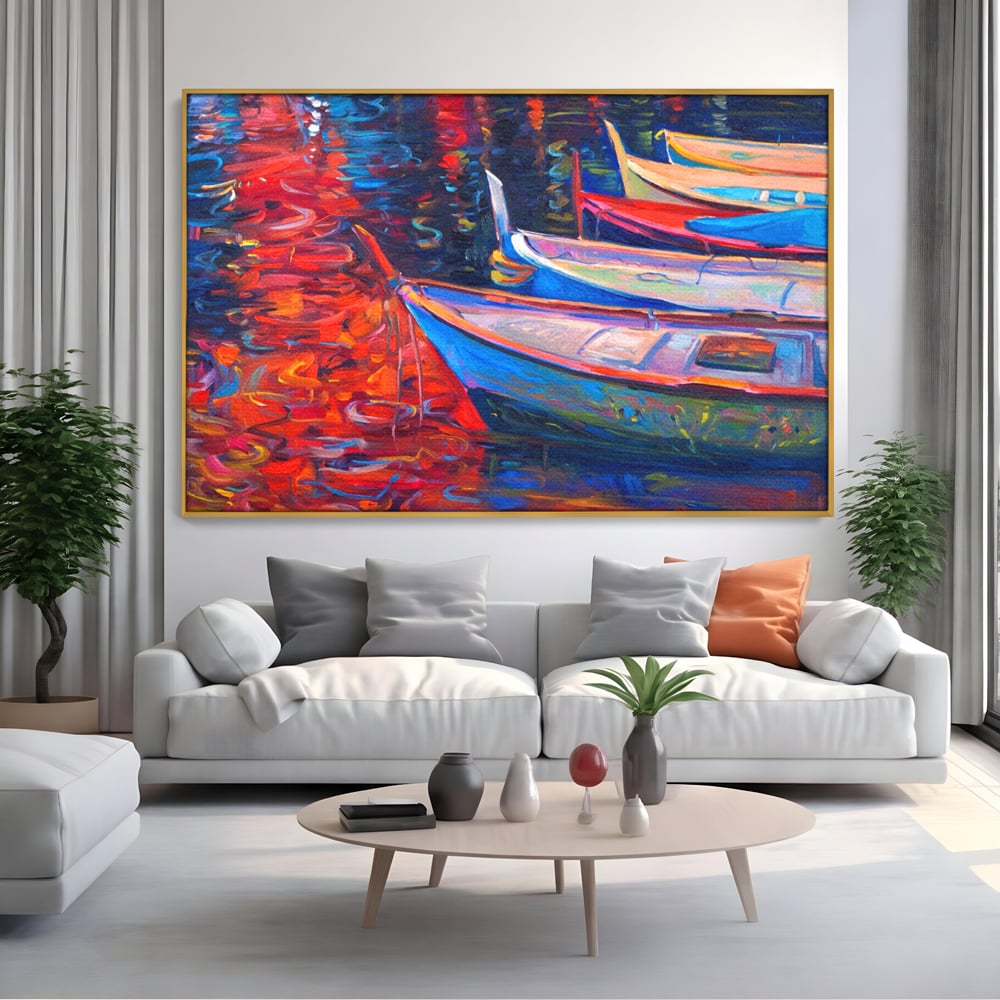Tablou canvas cu pictura cu barci in port la apus, in rama de aluminiu auriu, pe perete intr-un living