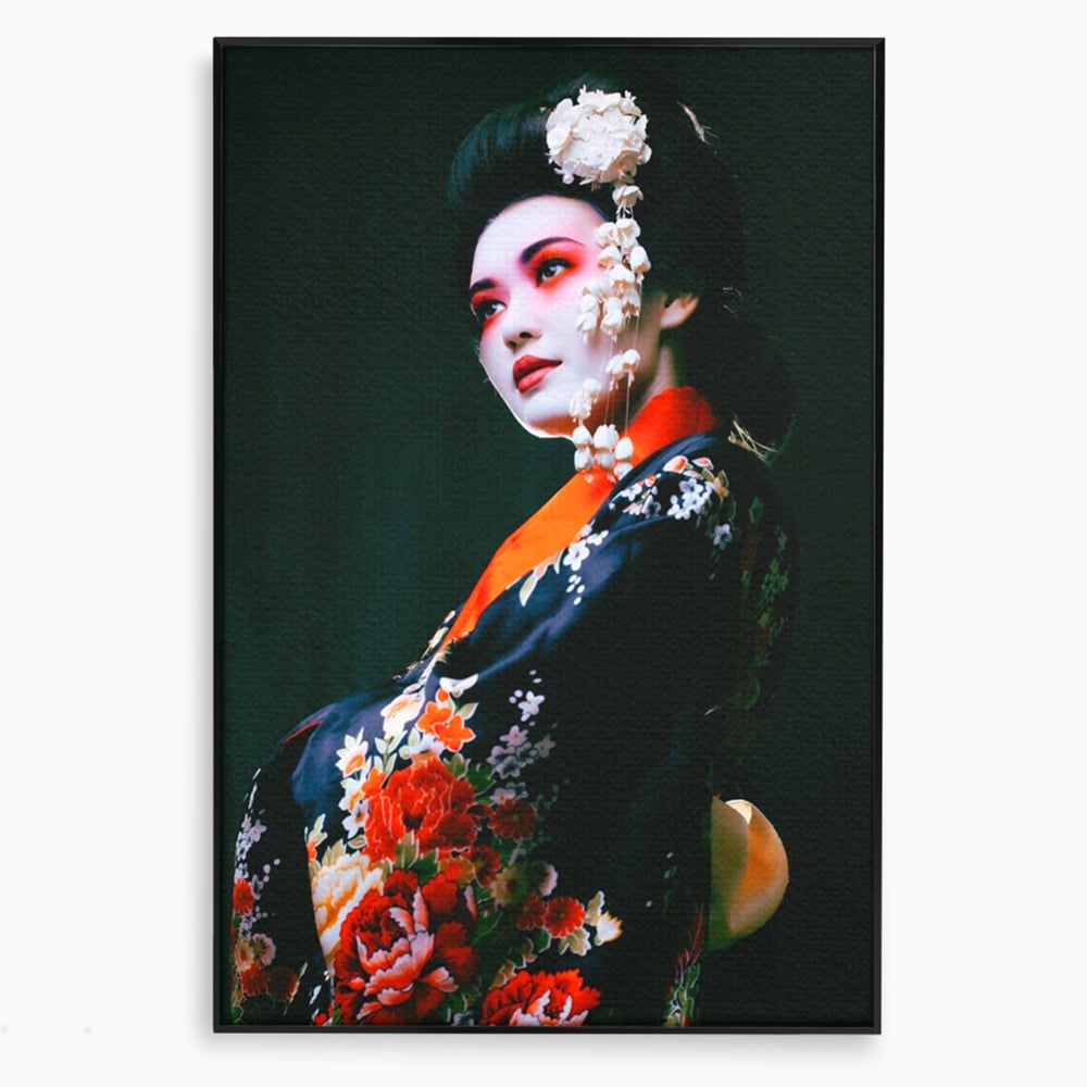 Tablou canvas cu tablou portret gheisa japoneza, in rama de aluminiu negru