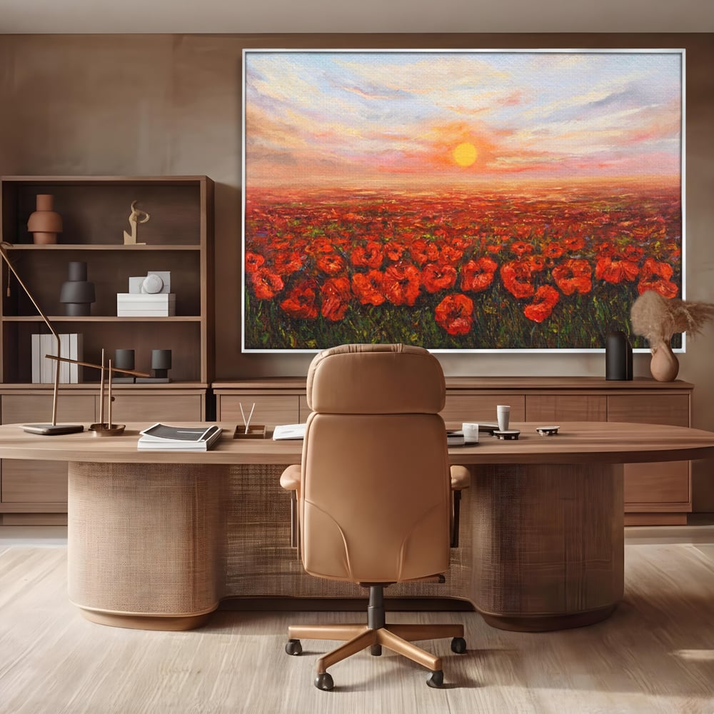 Tablou canvas cu pictura camp cu maci, in rama de aluminiu argintiu, pe perete intr-un birou