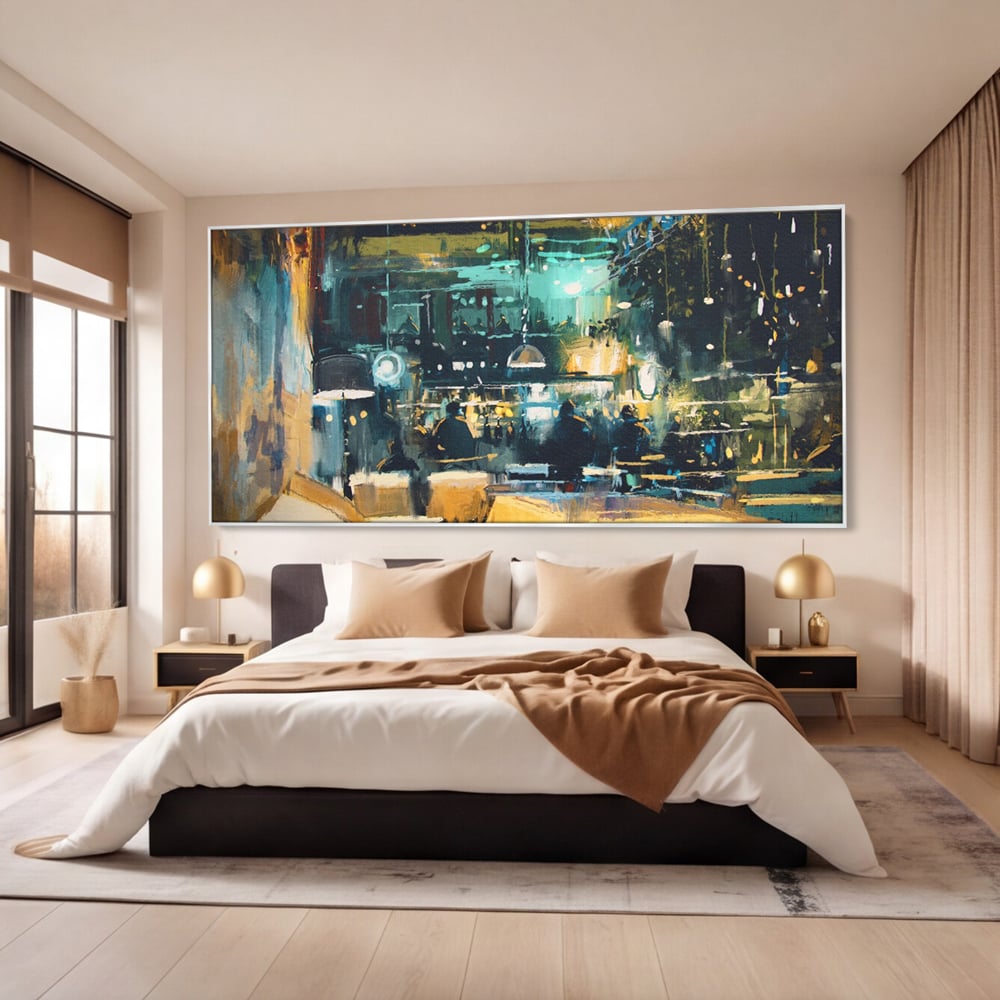 Tablou canvas cu pictura cu cafenea nocturna si lumini, in rama de aluminiu argintiu, pe perete intr-un dormitor