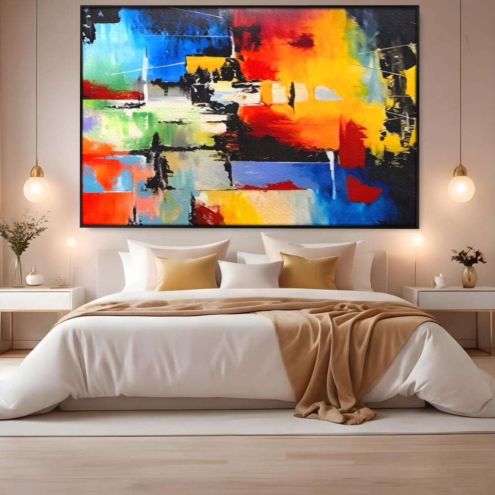 Tablou canvas cu tablou canvas pictura abstracta cromatica, in rama de aluminiu negru, pe perete intr-un dormitor