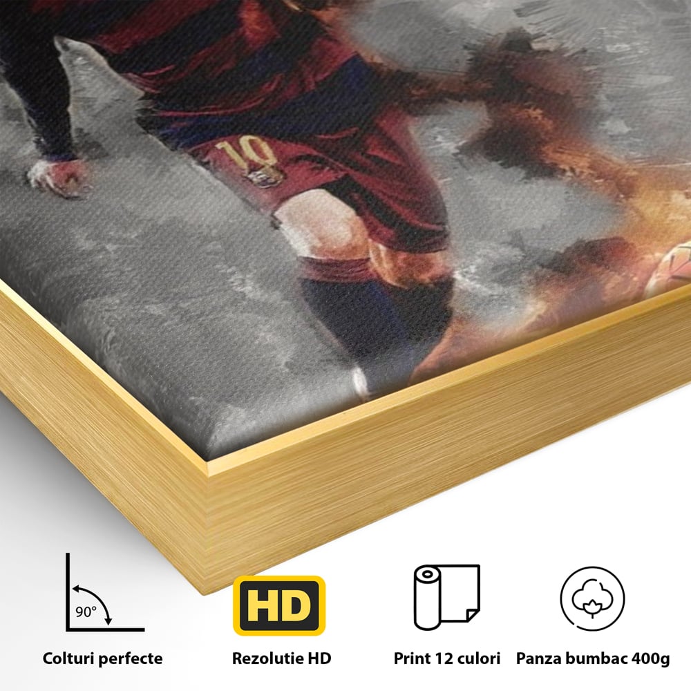Detaliu al suprafetei: tablou canvas cu fotbalistul lionel messi, in rama de aluminiu auriu