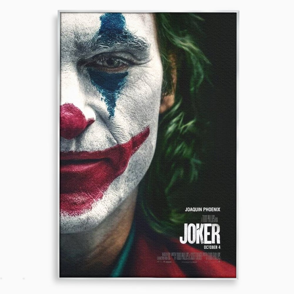 Tablou canvas cu portret close-up cu joker pe canvas, in rama de aluminiu argintiu