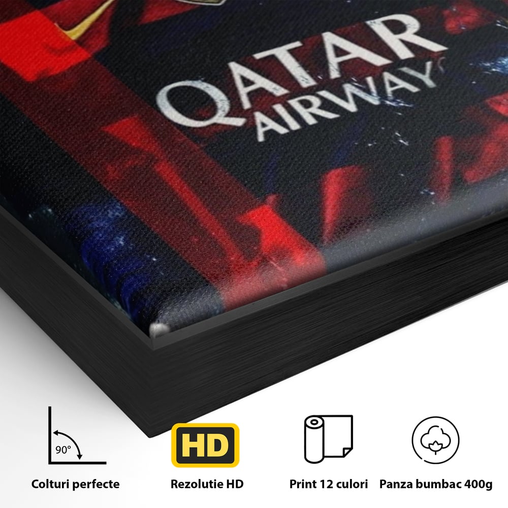 Detaliu al suprafetei: tablou canvas cu fotbalistul messi, in rama de aluminiu negru