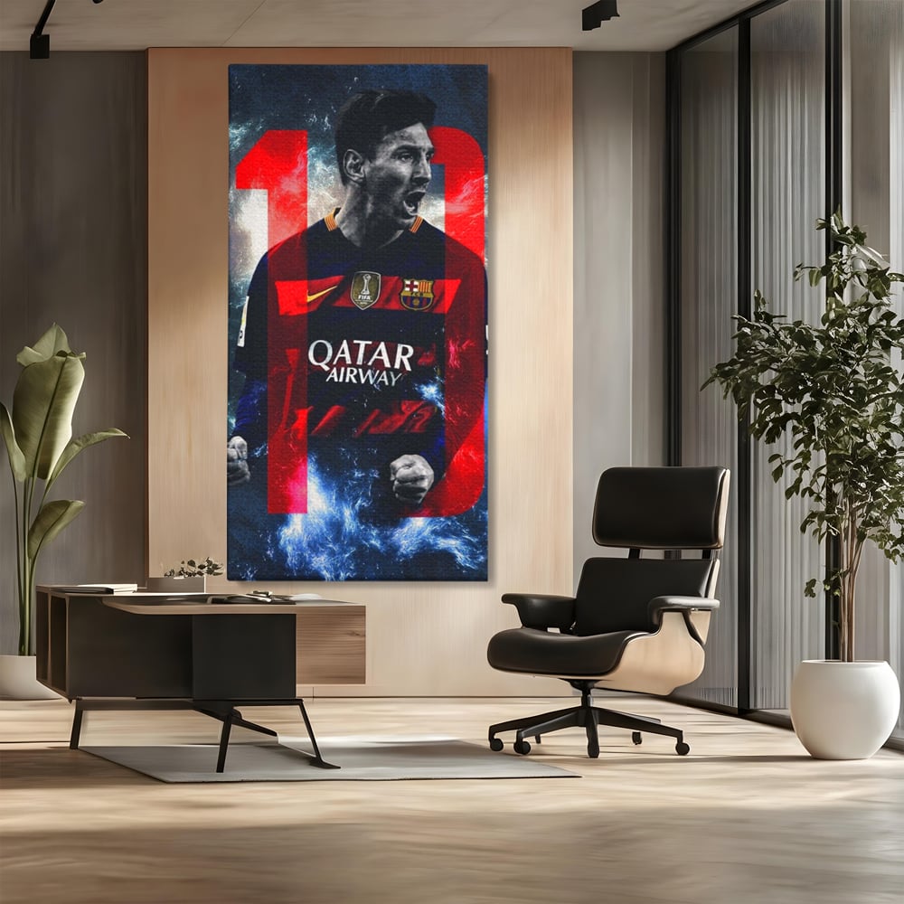 Tablou canvas cu tablou canvas cu fotbalistul messi, fara rama, pe sasiu de lemn, pe perete intr-un birou
