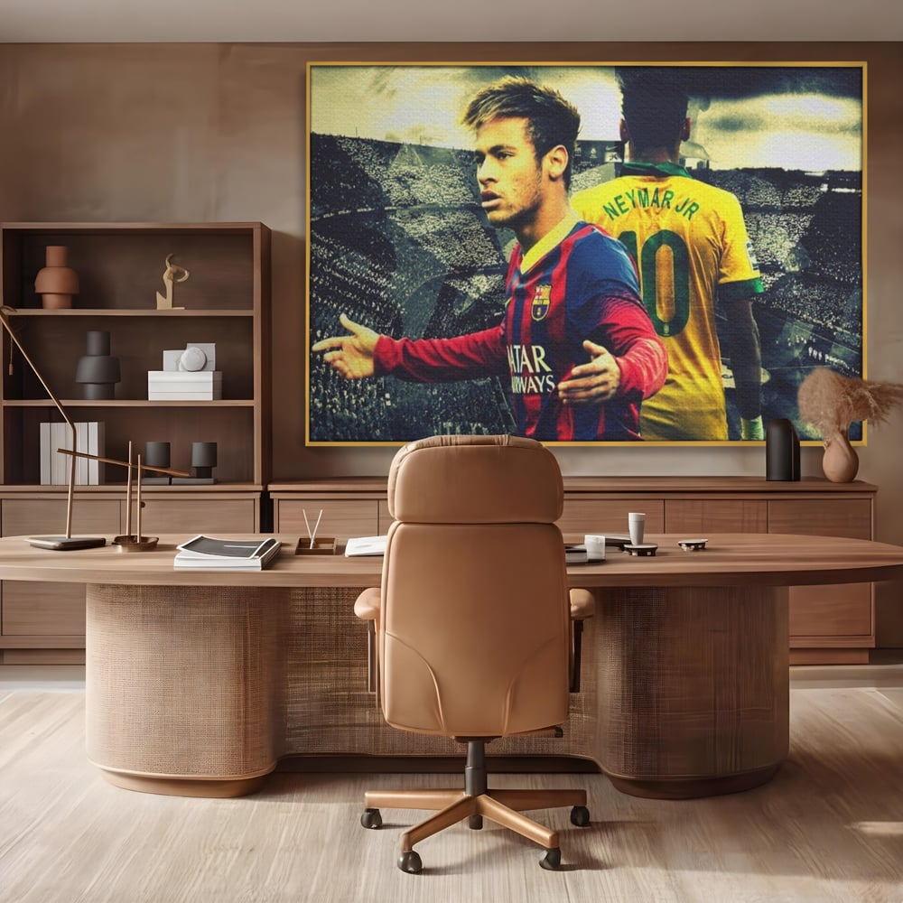 Tablou canvas cu tablou canvas cu fotbalistul neymar, in rama de aluminiu auriu, pe perete intr-un birou