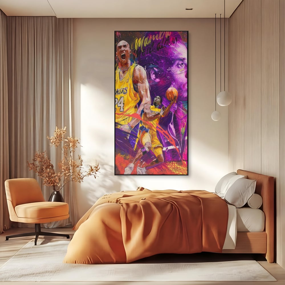 Tablou canvas cu tablou canvas cu kobe bryant, in rama de aluminiu negru, pe perete intr-un dormitor