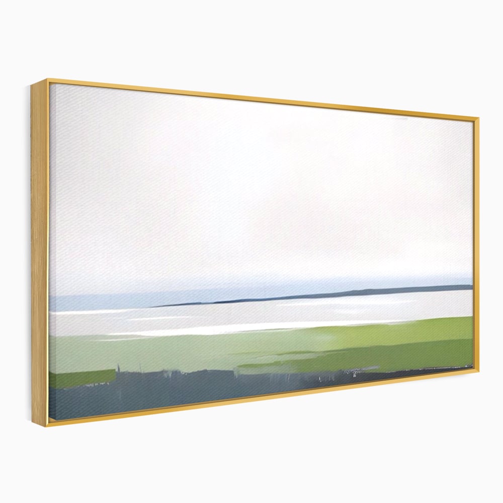Tablou canvas cu pictura orizontala cu peisaj de campie si apa, in rama de aluminiu auriu