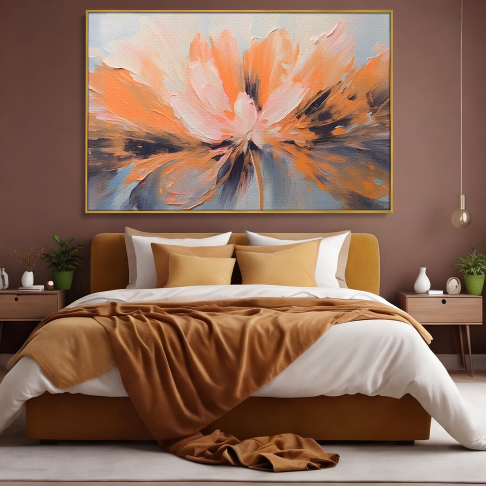 Tablou canvas cu tablou canvas cu floare abstracta, in rama de aluminiu auriu, pe perete intr-un dormitor