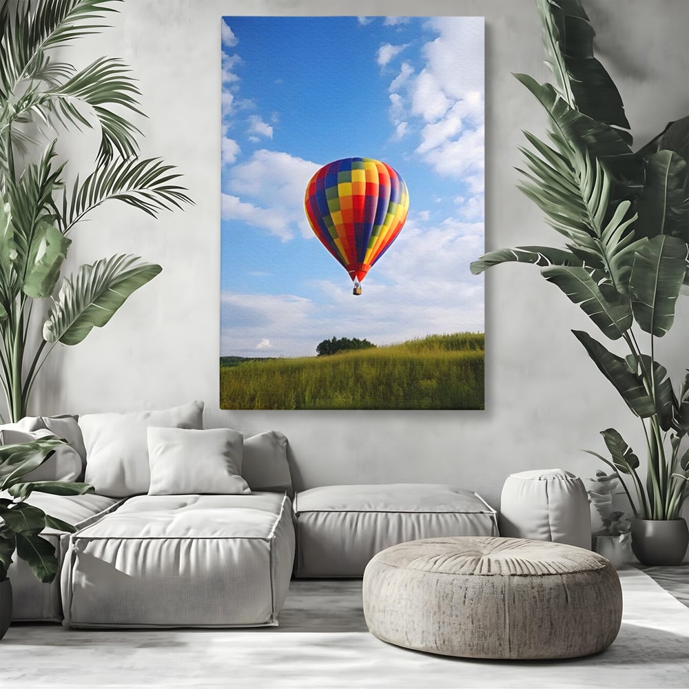 Tablou canvas cu tablou canvas cu balon cu aer cald, fara rama, pe sasiu de lemn, pe perete intr-un living