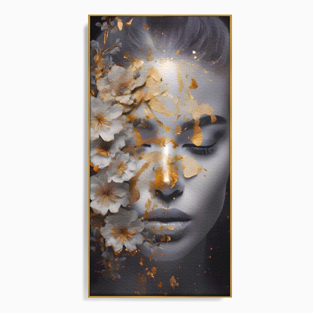 Tablou canvas cu portret de femeie cu flori si foita aurie, in rama de aluminiu auriu