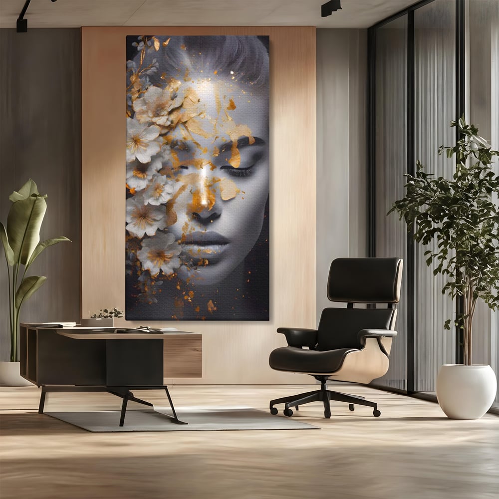 Tablou canvas cu portret de femeie cu flori si foita aurie, fara rama, pe sasiu de lemn, pe perete intr-un birou