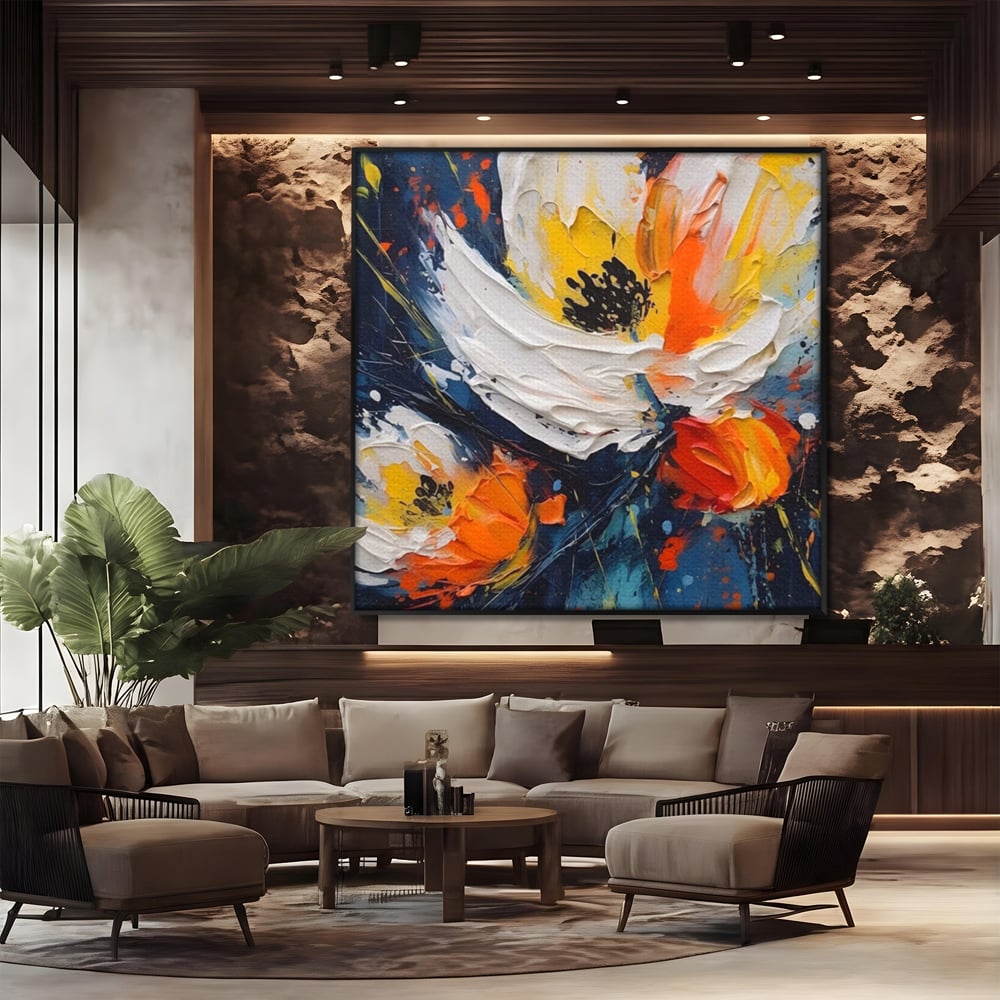 Tablou canvas cu pictura abstracta cu flori texturate, in rama de aluminiu negru, pe perete intr-un birou