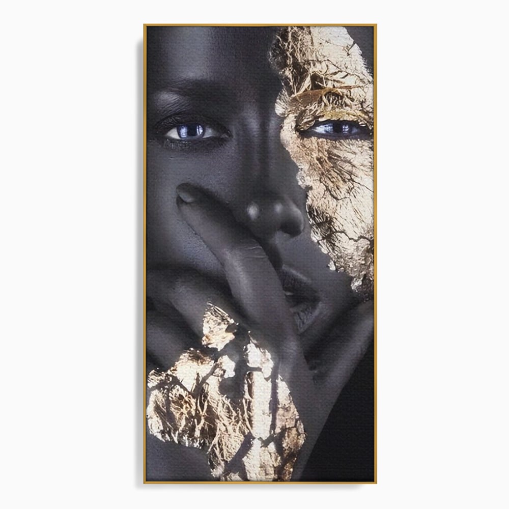 Tablou canvas cu tablou canvas cu portret de femeie, in rama de aluminiu auriu