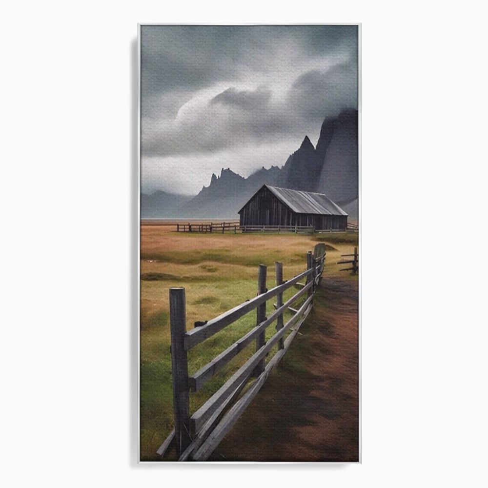 Tablou canvas cu tablou cu peisaj montan si gard de lemn, in rama de aluminiu argintiu