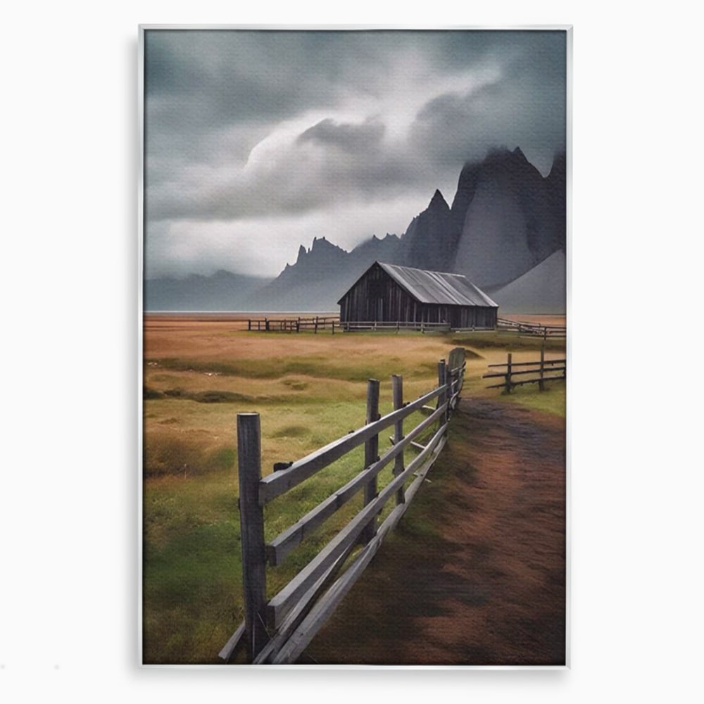 Tablou canvas cu tablou cu peisaj montan si gard de lemn, in rama de aluminiu argintiu