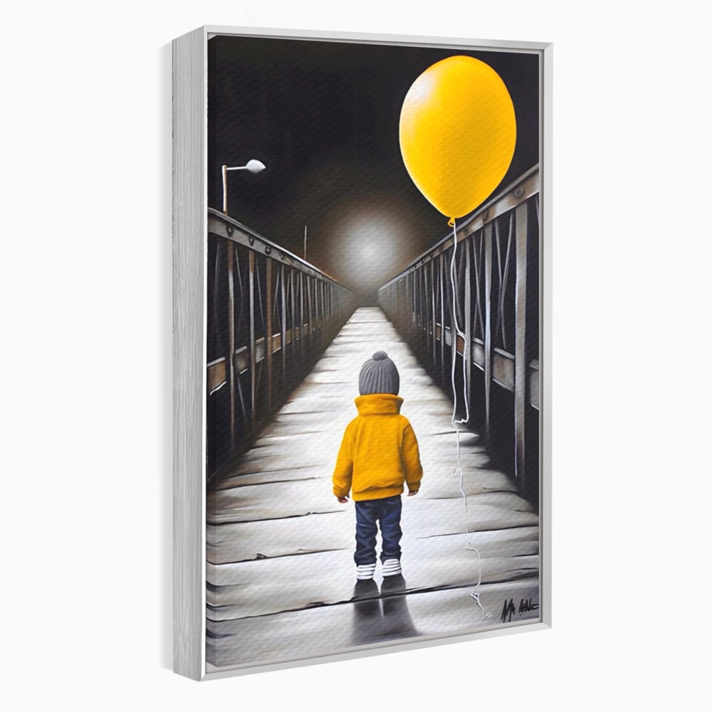 Tablou canvas cu tablou canvas cu un copil si balon galben pe pod, in rama de aluminiu argintiu