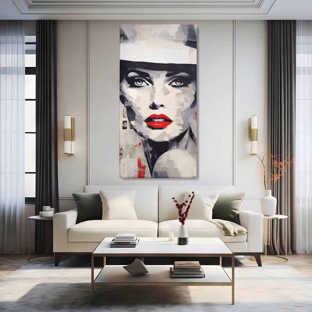 Tablou canvas cu tablou portret femeie cu buze rosii, fara rama, pe sasiu de lemn, pe perete intr-un living