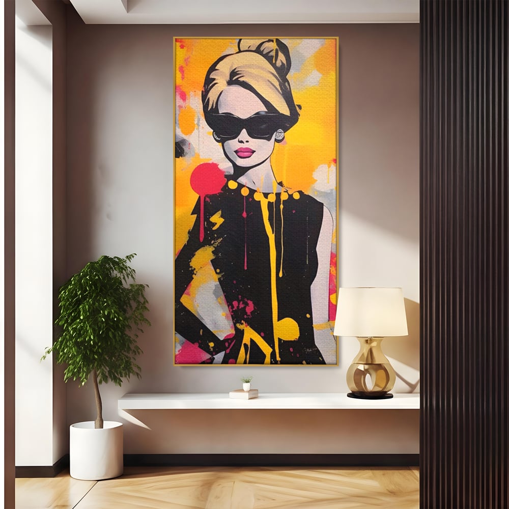 Tablou canvas cu tablou canvas cu femeie in stil pop art, in rama de aluminiu auriu