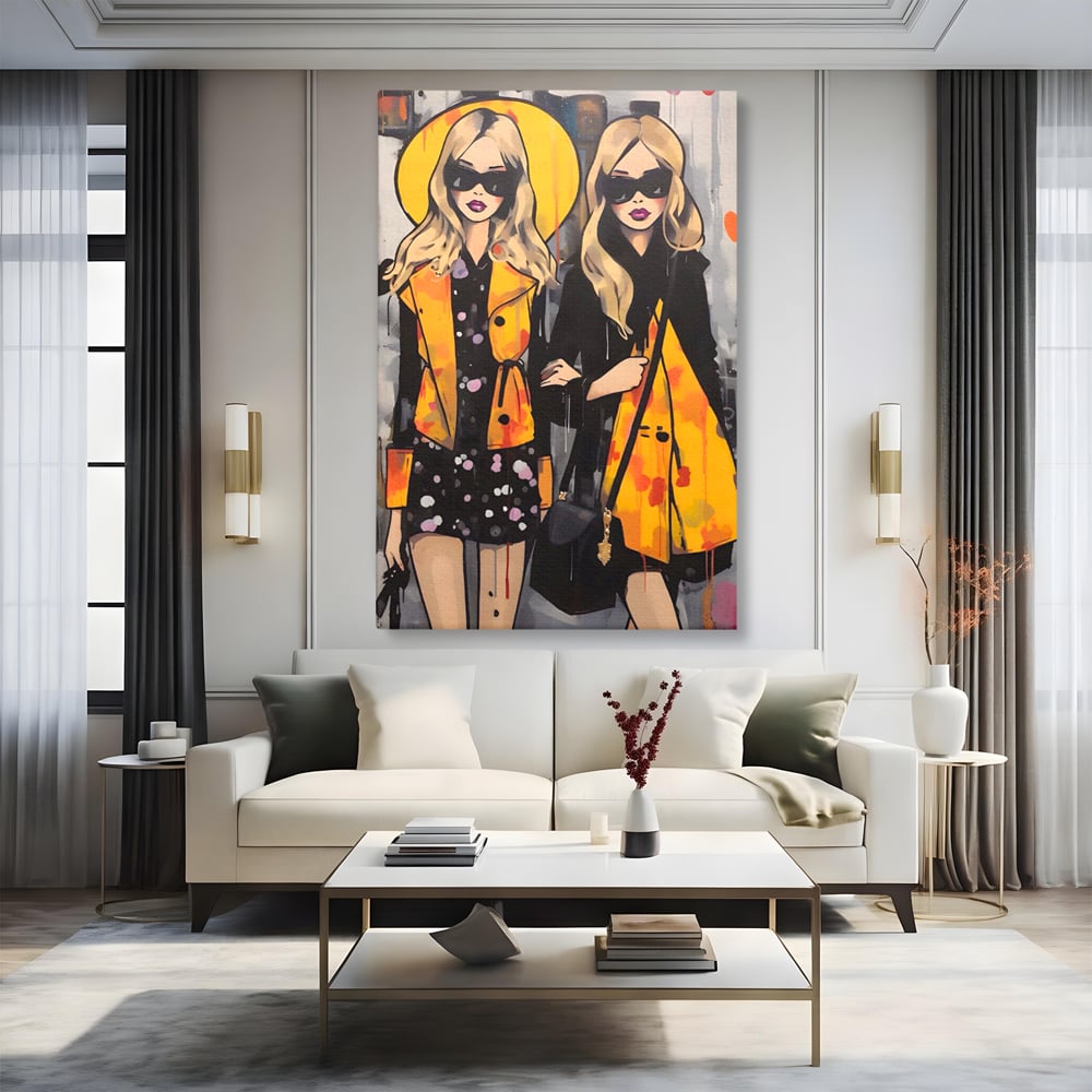 Tablou canvas cu ilustratie cu doua femei fashion, fara rama, pe sasiu de lemn, pe perete intr-un living