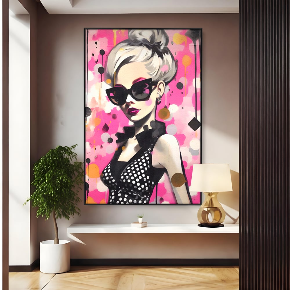 Tablou canvas cu tablou canvas cu femeie stilizata, in rama de aluminiu negru