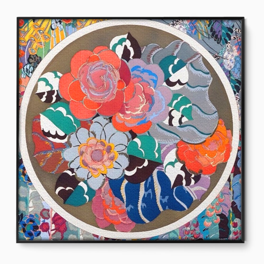 Tablou canvas cu tablou patrat cu flori colorate in cerc, in rama de aluminiu negru