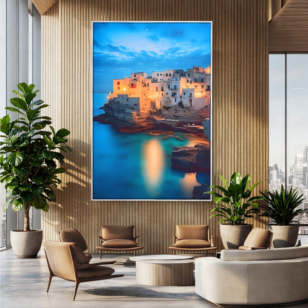 Tablou canvas cu tablou canvas cu peisaj costier nocturn, in rama de aluminiu argintiu, pe perete intr-un birou