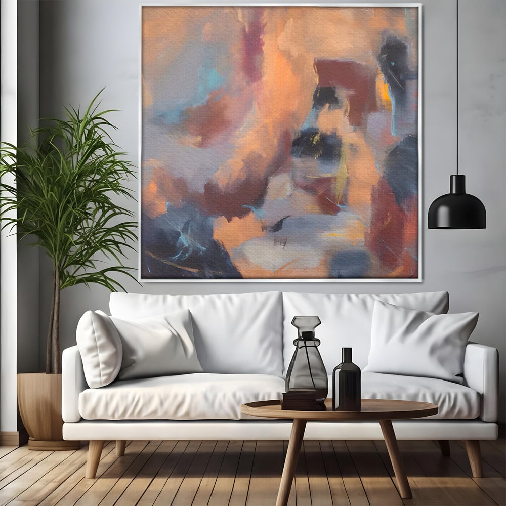 Tablou canvas cu pictura abstracta patrata cu maro, in rama de aluminiu argintiu, pe perete intr-un living