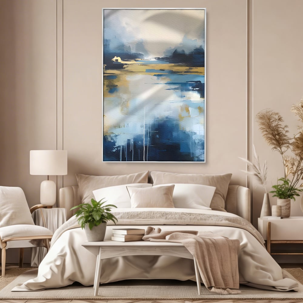Tablou canvas cu pictura abstracta cu peisaj si cer, in rama de aluminiu argintiu, pe perete intr-un dormitor