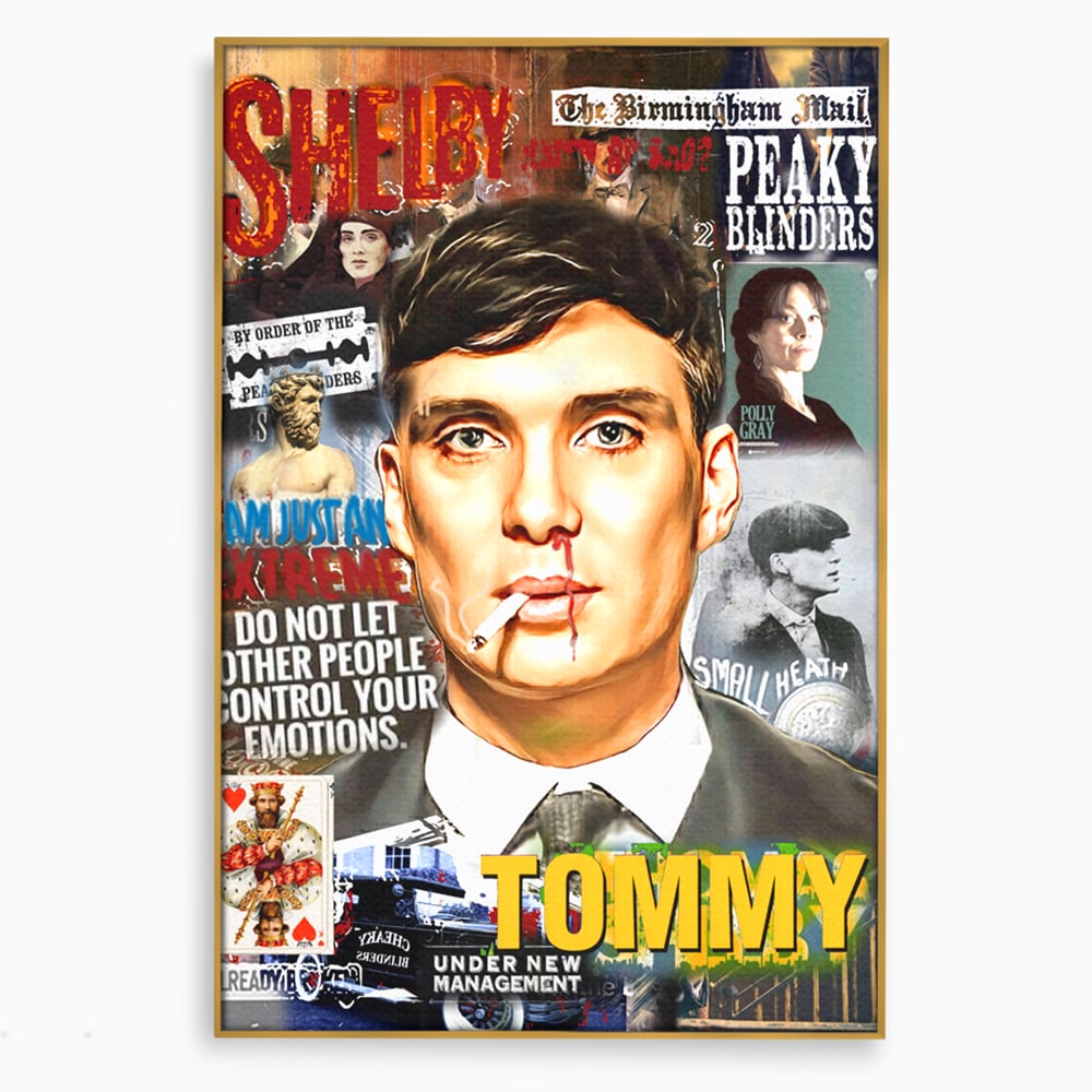 Tablou canvas cu tablou canvas cu portretul lui tommy shelby, in rama de aluminiu auriu