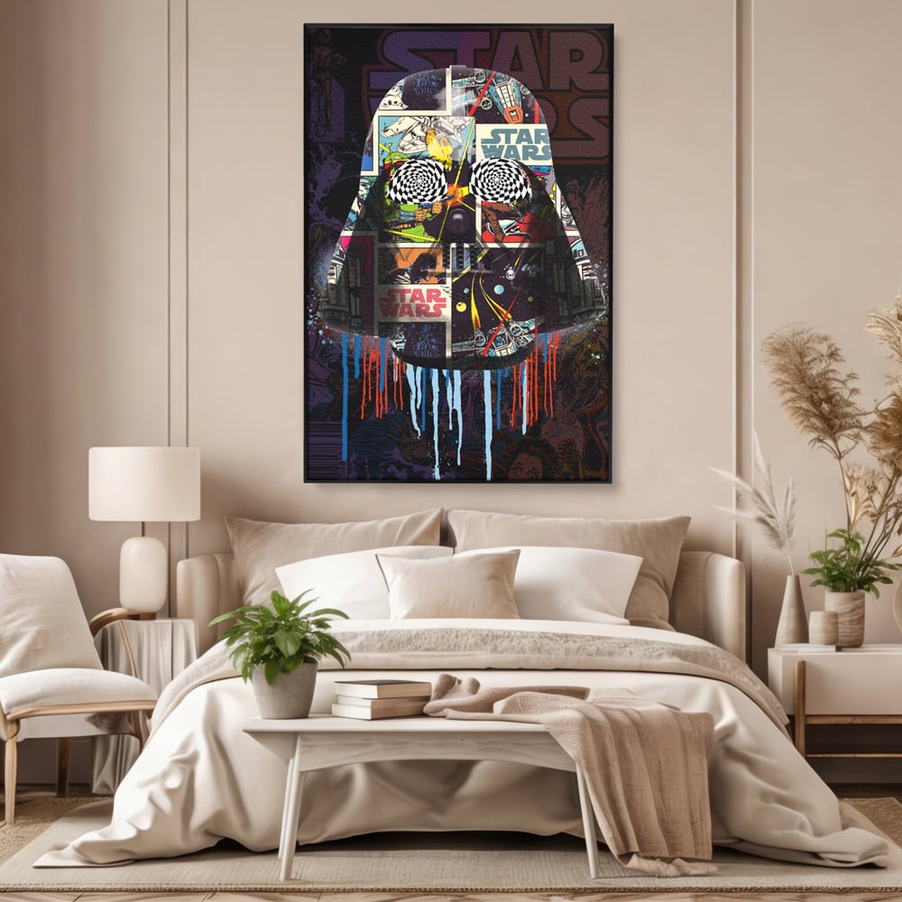Tablou canvas cu tablou canvas cu darth vader din star wars, in rama de aluminiu negru, pe perete intr-un dormitor
