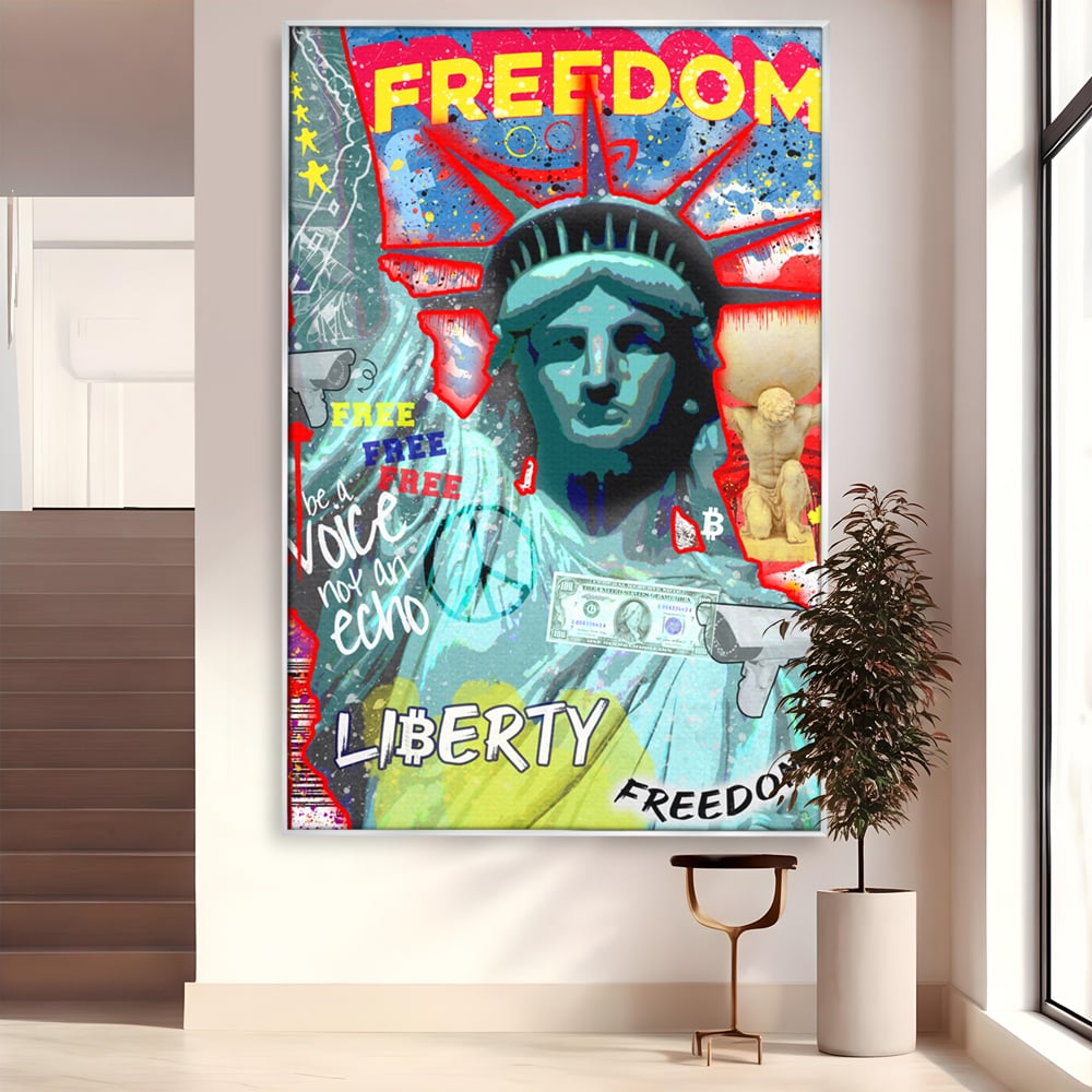Tablou canvas cu tablou canvas cu statuia libertatii si graffiti, in rama de aluminiu argintiu