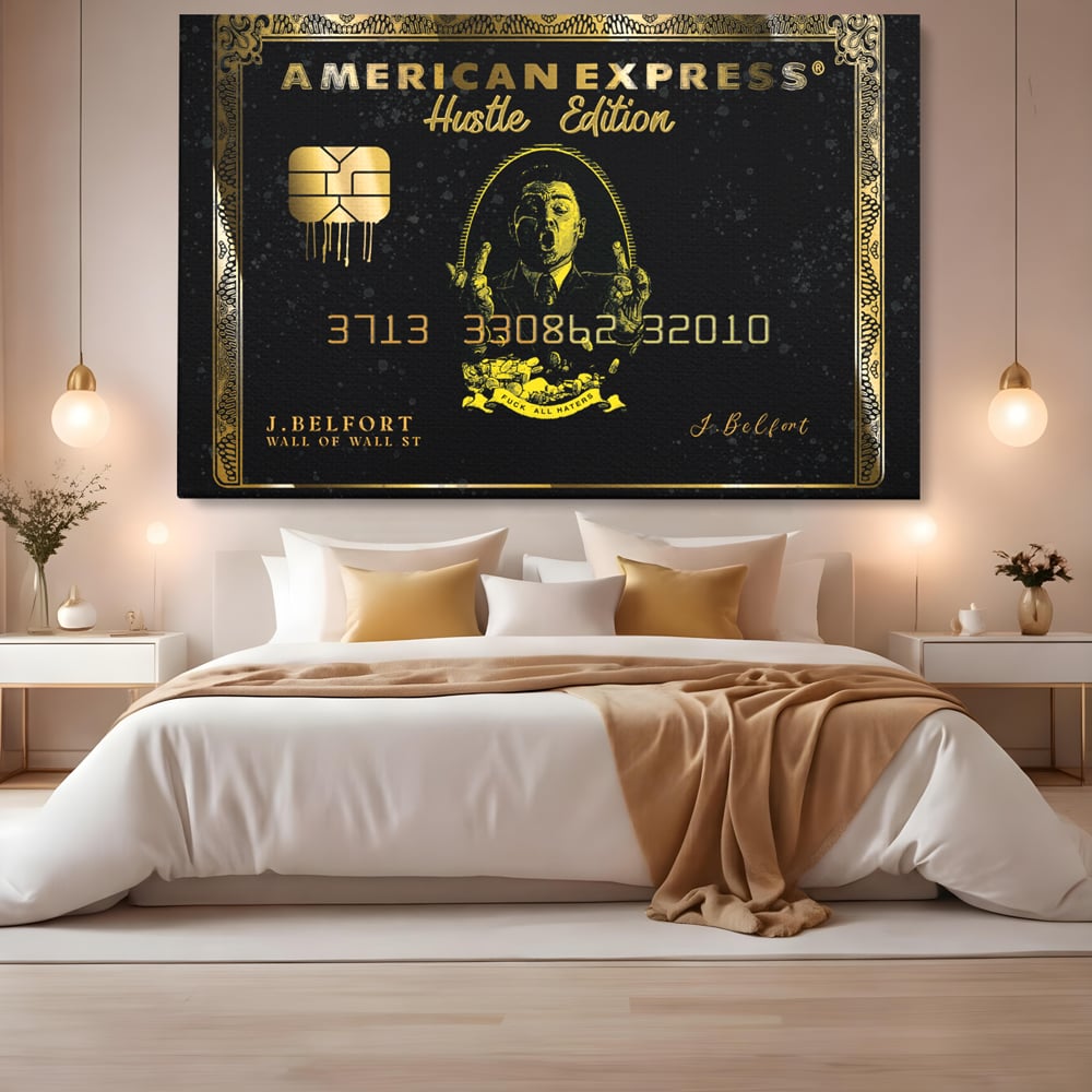 Tablou canvas cu tablou canvas cu card bancar auriu, fara rama, pe sasiu de lemn, pe perete intr-un dormitor