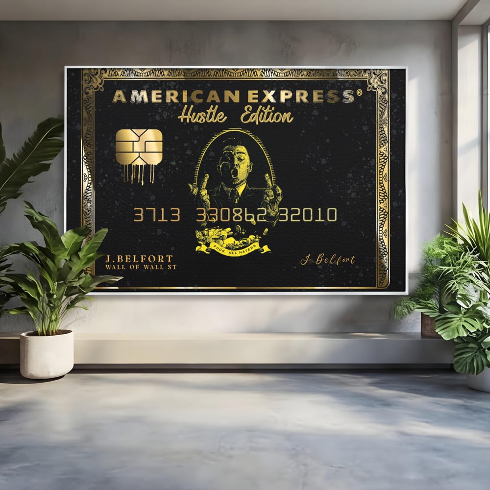 Tablou canvas cu tablou canvas cu card bancar auriu, in rama de aluminiu argintiu