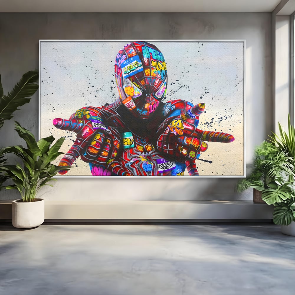 Tablou canvas cu tablou canvas cu omul paianjen in stil grafitti, in rama de aluminiu argintiu